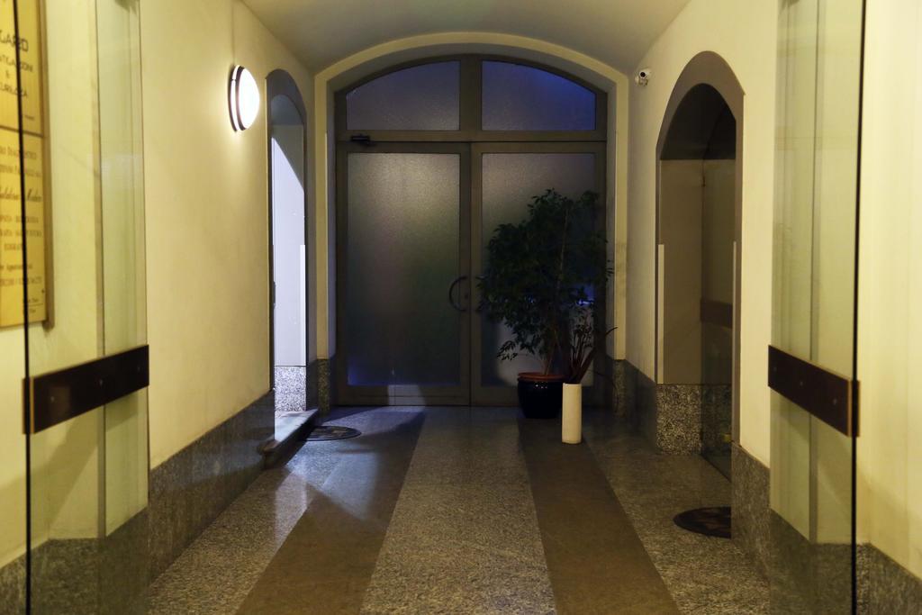 Charming Apartment The Castle Milano Eksteriør bilde