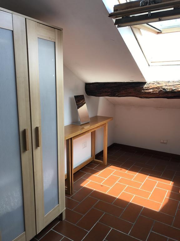 Charming Apartment The Castle Milano Eksteriør bilde