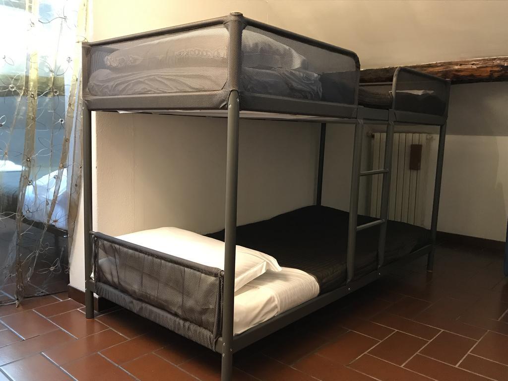 Charming Apartment The Castle Milano Eksteriør bilde