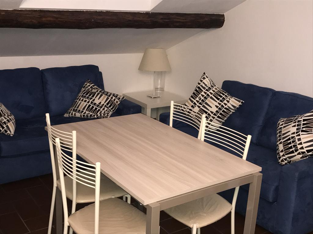 Charming Apartment The Castle Milano Eksteriør bilde